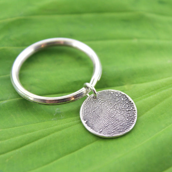 Fingerprint Charm Keepsake Keychain - Maya Belle Jewelry 