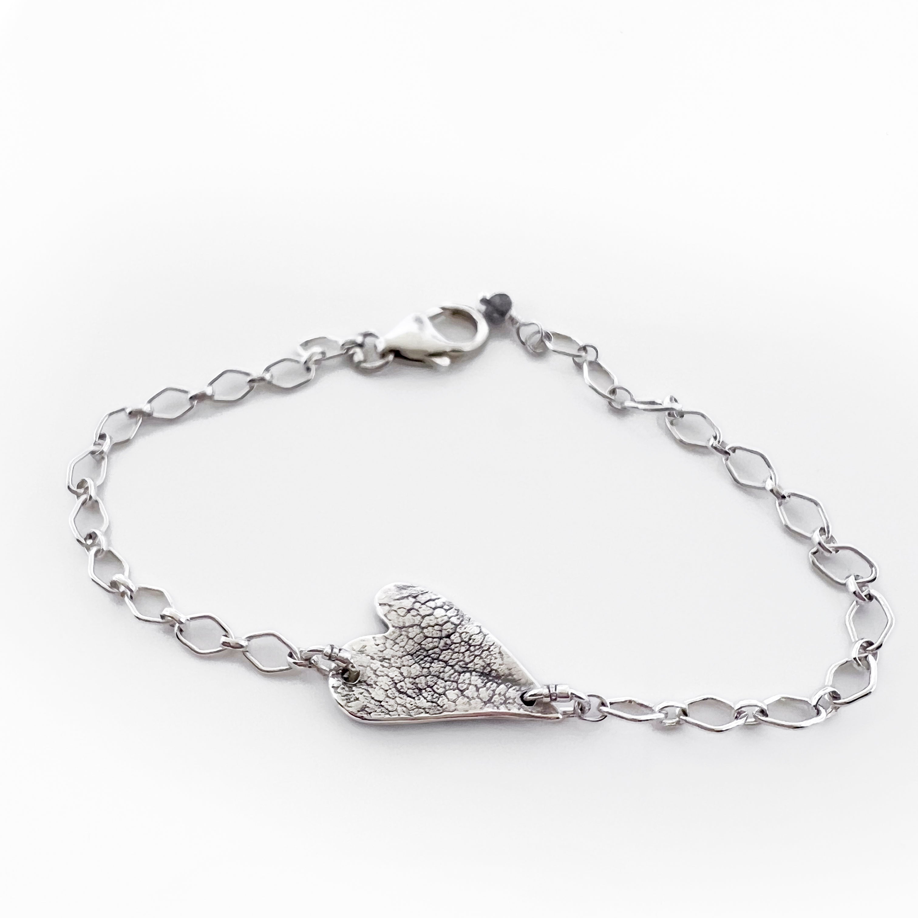 Paw Print Bracelet - Maya Belle Jewelry 